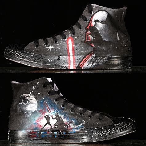 2/2 custom Star Wars chucks painted by @Simplesime #starwars #converse ...