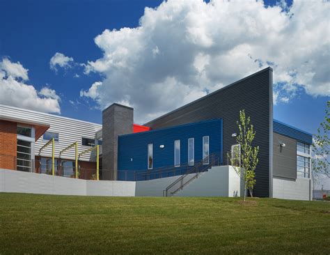 Coleman Park Community Center - Fabral