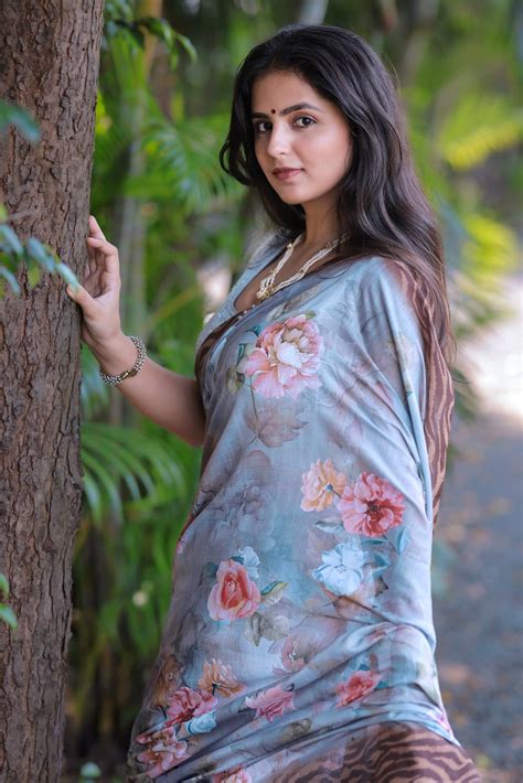 Elegant Pastel Floral Saree in Gray – Pativrata