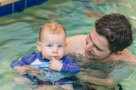 Indoor Swim School & Swimming Lessons | Jacksonville, FL | Swimming Safari