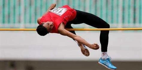 Straddle Style High Jump 的图像结果