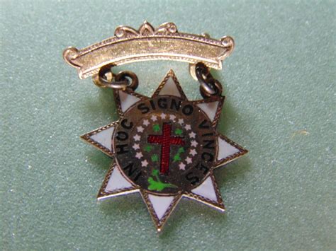 VERY OLD VTG ANTIQUE "IN HOC SIGNO VINCES" ROSE GOLD MASONIC KNIGHTS ...