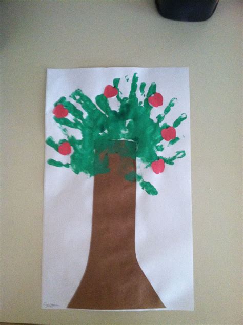 Apple Tree Printable 的图像结果