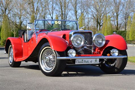 Classic Park Cars | Panther J72