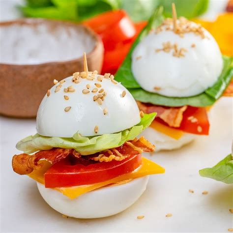 These BLT Egg 'Buns' are the Perfect Protein Breakfast or Snack ...