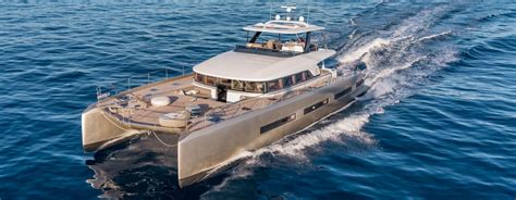 Multihull Types 的图像结果