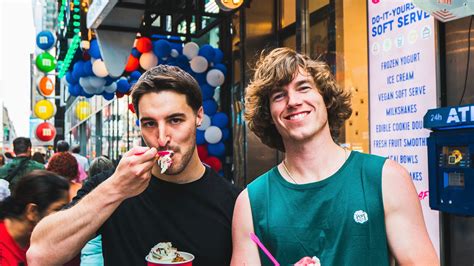 YouTuber Danny Duncan opening frozen yogurt shop in Englewood