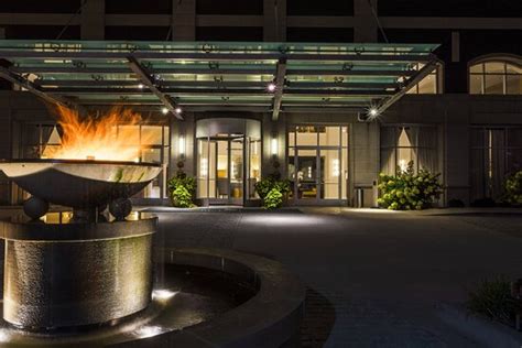 HOTEL BLACKHAWK, AUTOGRAPH COLLECTION - 2026 Hotel Reviews, Photos ...