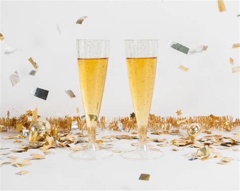 Page 12 | Birthday toast Images - Free Download on Freepik