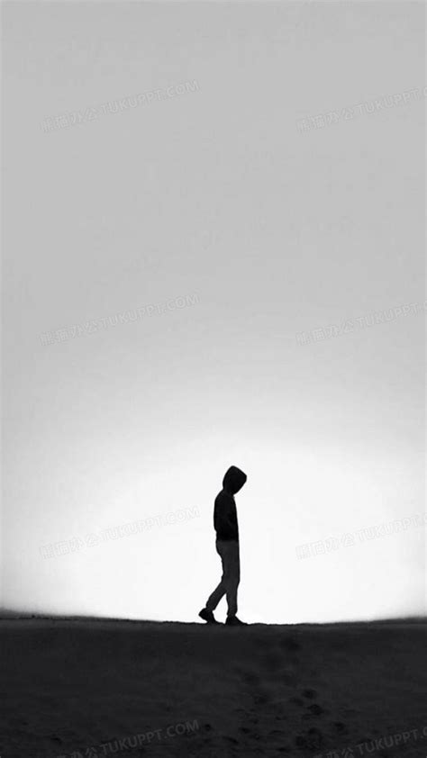 孤独的人在海边, 等待或寂寞的概念照片-正版商用图片0sw34i-摄图新视界