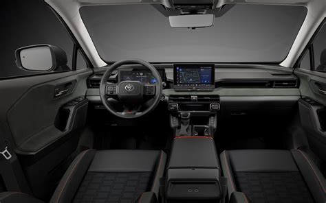 Novo Toyota RAV4 Adventure 2026: fotos, detalhes do SUV