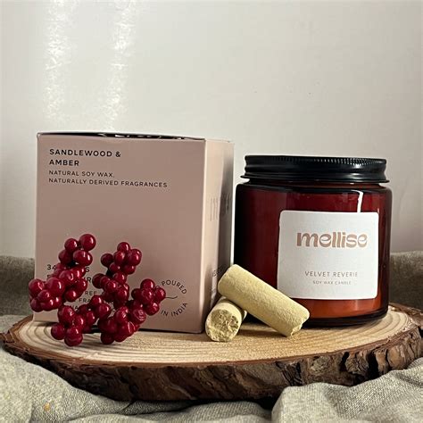 Velvet Reverie (Sandalwood & Amber) – Mellise Candles