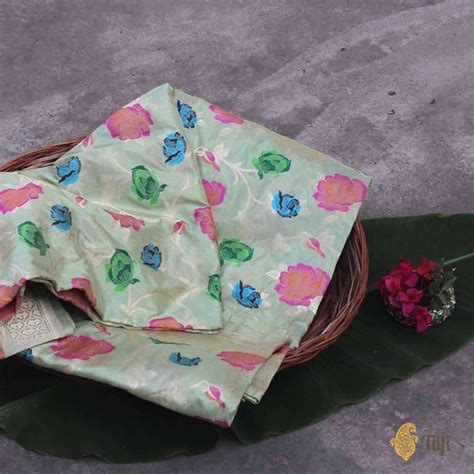 Light Pista Green Pure Katan Silk Banarasi Handloom Saree - Tilfi