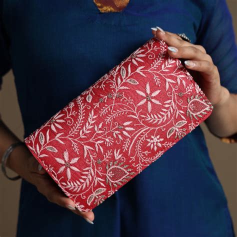 Explore Handmade Clutches for Women | iTokri
