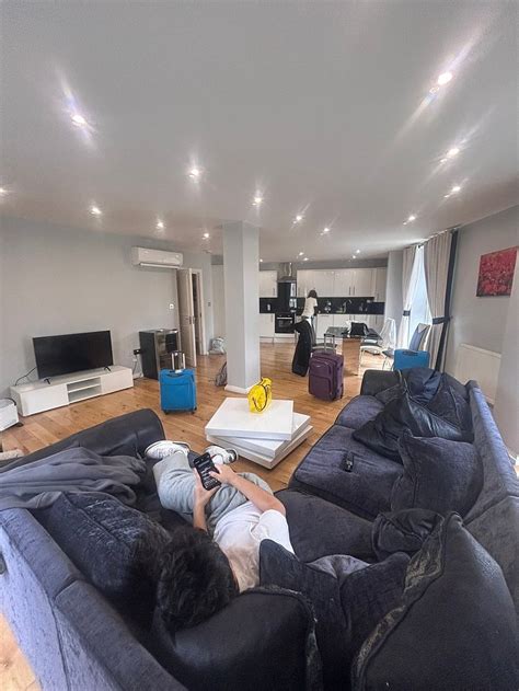 LUXLOGIC (London) - Apartment Reviews, Photos, Rate Comparison ...