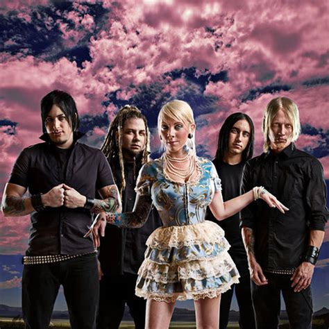 IN THIS MOMENT: Video zur ersten Single vom neuen Album “The Dream“ online