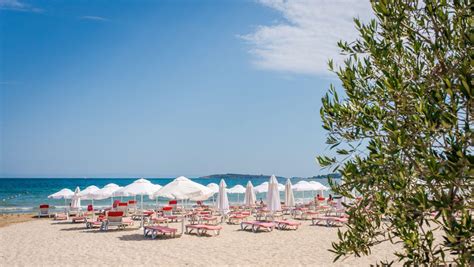 Kuta Beach: When to Visit, What to Do, and How Much to Spend on Bali's ...