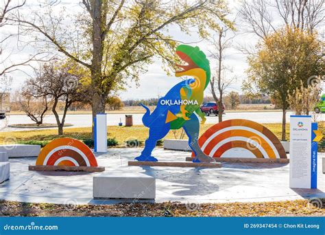 Exterior View of the Oklahoma Welcome Center Editorial Stock Image ...