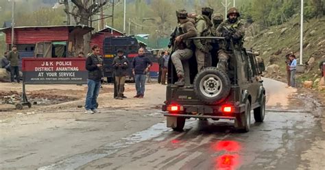 Pahalgam attack: Airlines issue travel advisory, add extra flights ...