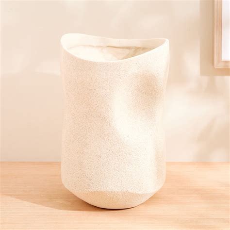 Buy Grain Buff Polyresin Vase - Large from Home Centre at just INR 1999.0