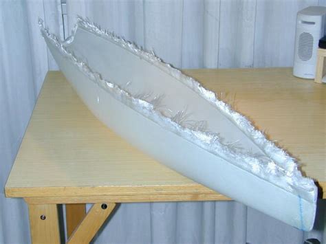 如何制作玻璃钢船模,就要几个玻璃钢外壳？
