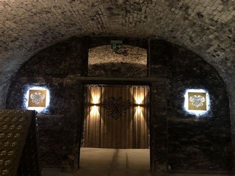 Schlumberger Sparkling Wine and Champagne Tour with Tastings 2021 ...