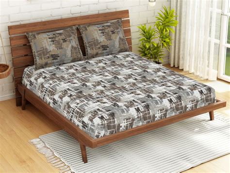 Buy Bedsheets Online with our Latest Collection | Spaces