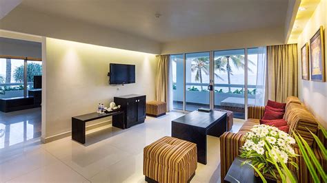 Mount Lavinia Hotel, Dehiwala-Mount Lavinia | HotelsCombined