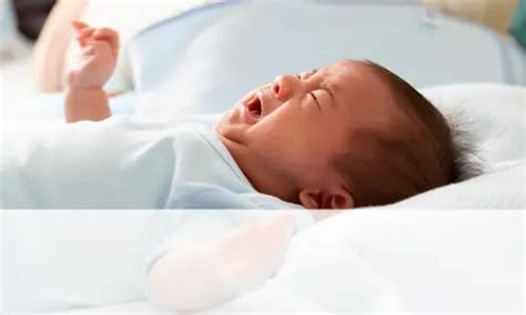 Colic in Babies: Causes, Symptoms & Soothing Tips