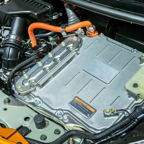 Do Hybrid Cars Have Regular Batteries? – The Daily Automotive