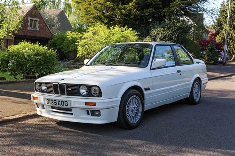 Bmw e30 325i coupe