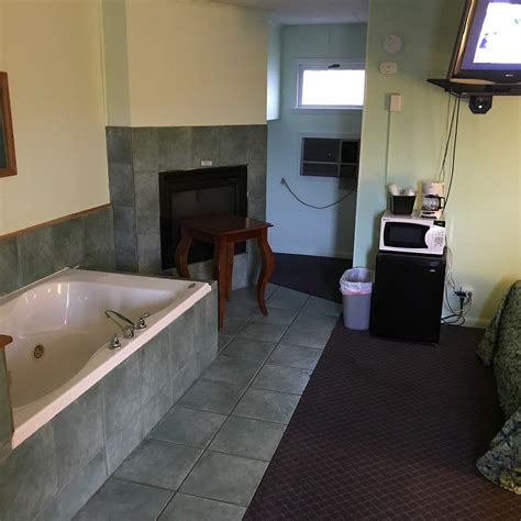 THE DELTON (Lake Delton) - Inn Reviews & Photos - Tripadvisor