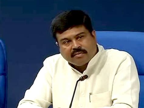 Gas Price Hike Deferred, No Cut In LPG Subsidy