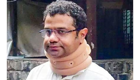 Mumbai: Mumbai Police's Economic Offences Wing Takes Custody Of Sujit ...