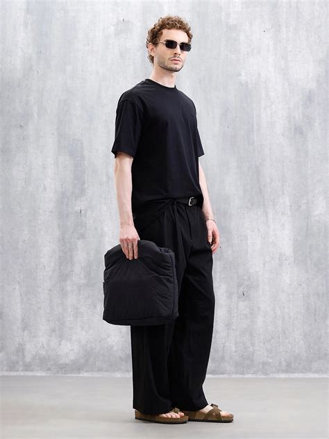 Heavy GSM Oversized Fit T-Shirt | Black – Wrogn