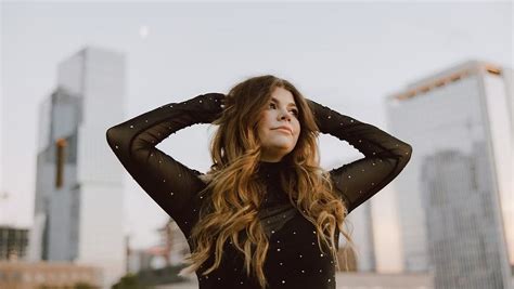 Xoë Miles | Acoustic Show @ The Dirty South, 116 N Velasco , Angleton ...