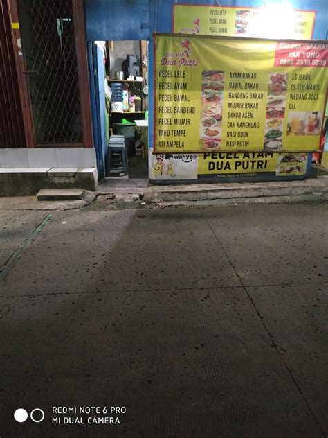 Menu at Pecel ayam dua putri restaurant, North Jakarta