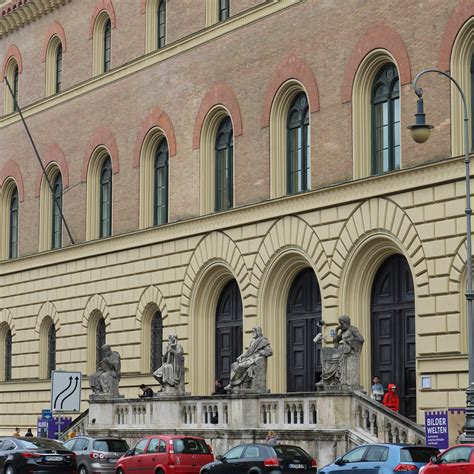 BAYERISCHE STAATSBIBLIOTHEK (2025) All You Need to Know BEFORE You Go ...