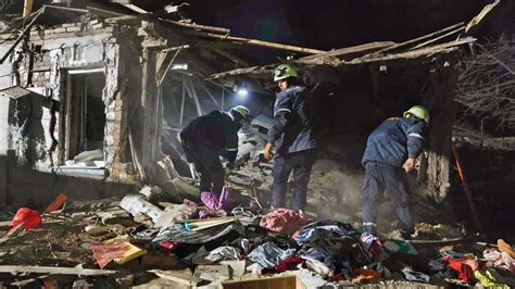 Russian strike kills 3 in Ukraine despite limited truce