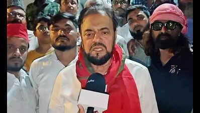 Aurangzeb was not a cruel ruler: Azmi; Shinde seeks sedition FIR ...