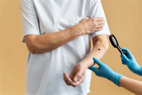 Jeewan Hospital Gate No.1