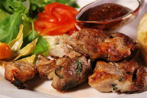 Шашлык из свинины на решетке в духовке - рецепт с пошаговыми фото