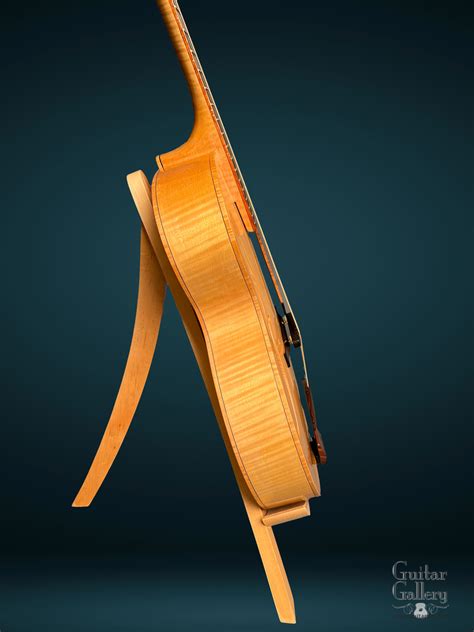 Trenier Essence Model Archtop (2015) – Guitar Gallery