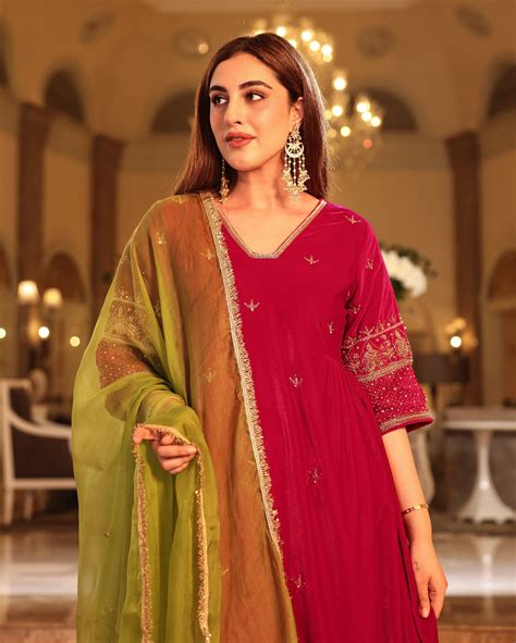 Shop Mazrat Pink Embroidered Velvet Suit Set for Women Online in India ...