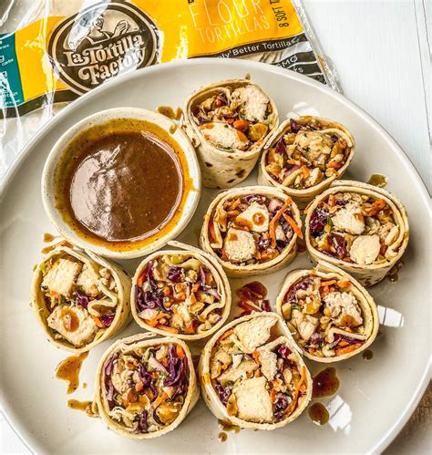 Thai Chicken Peanut Wraps • La Tortilla Factory