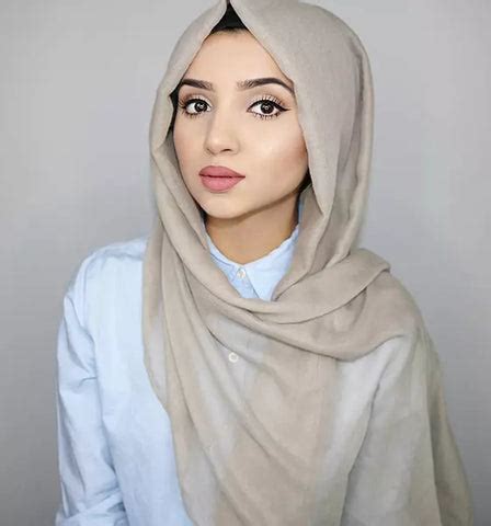 Which Hijab Style Is Best For Your Face Shape? Find Out Here – Muslim Lane