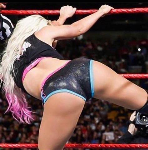 Alexa Bliss : r/WrestlingWomenBooties
