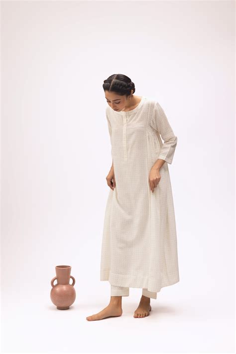 KANCHEY – milk design shop