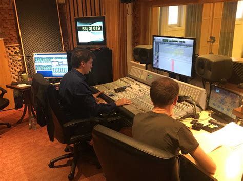 Orchestra Recording Session 的图像结果