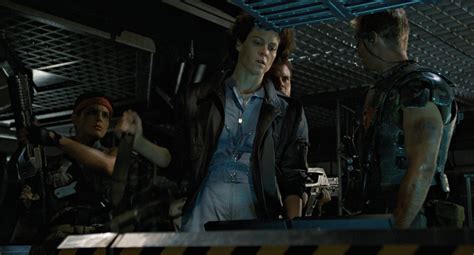 Image result for Alien 2 Scènes Coupées